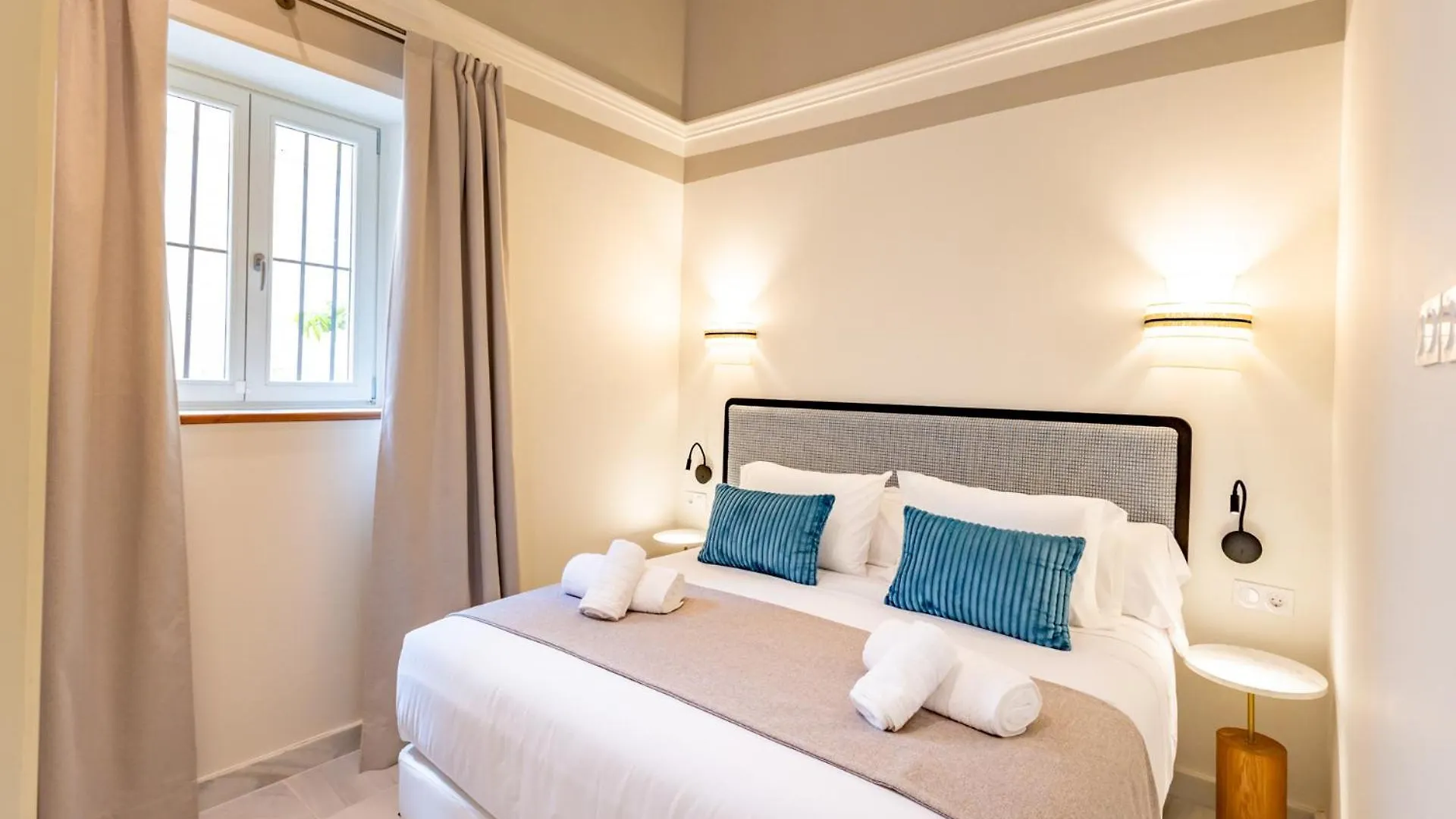 Aladro Apartamentos By Valcambre ヘレス 0*,