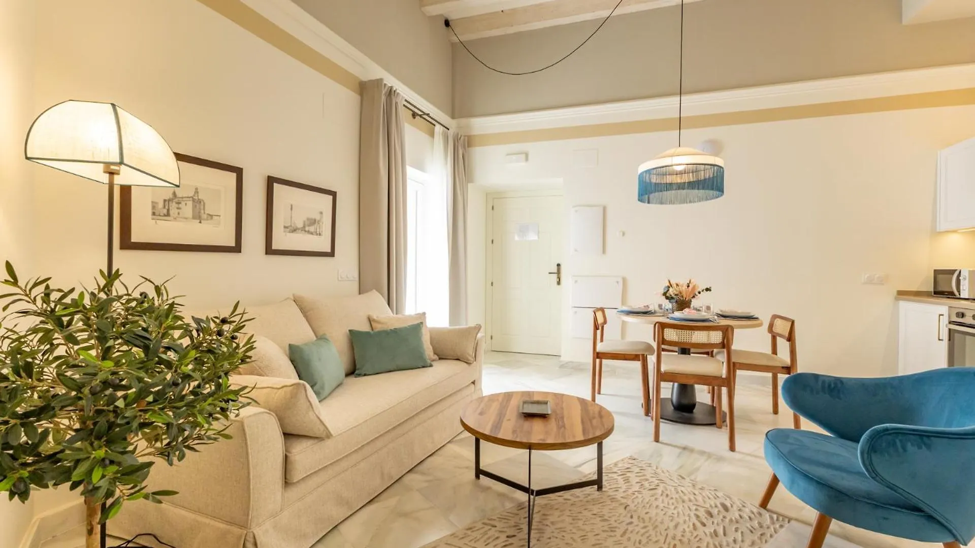 Aladro Apartamentos By Valcambre ヘレス 0*,