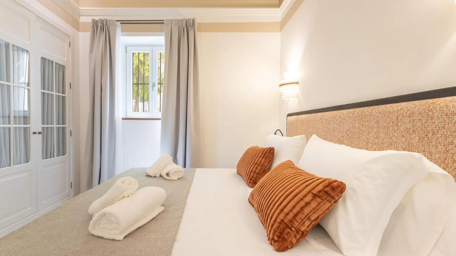 Aladro Apartamentos By Valcambre Jerez de la Frontera 0*,