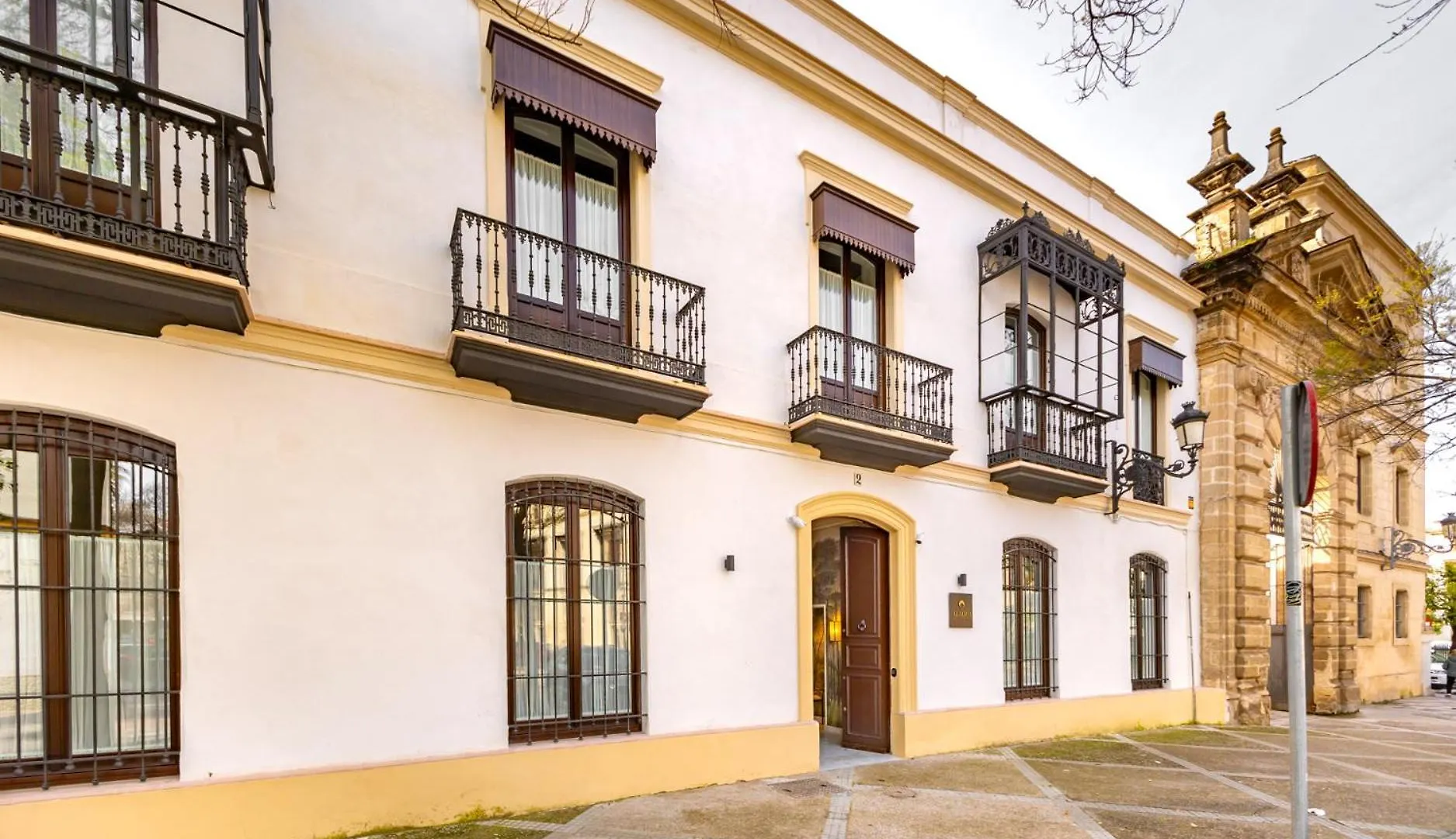 Aladro Apartamentos By Valcambre location